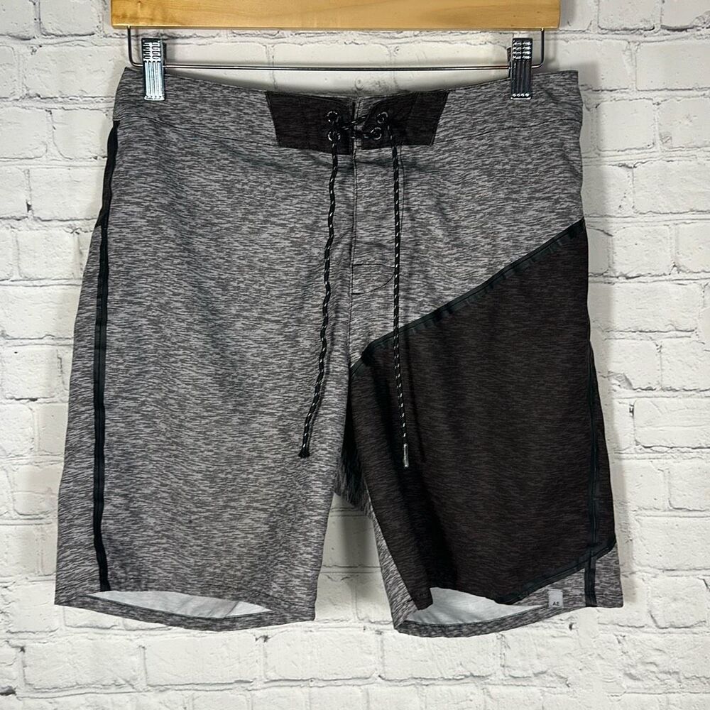 American Eagle Outfitters Swimwear Swim Trunks Board Shorts size‎ S Small